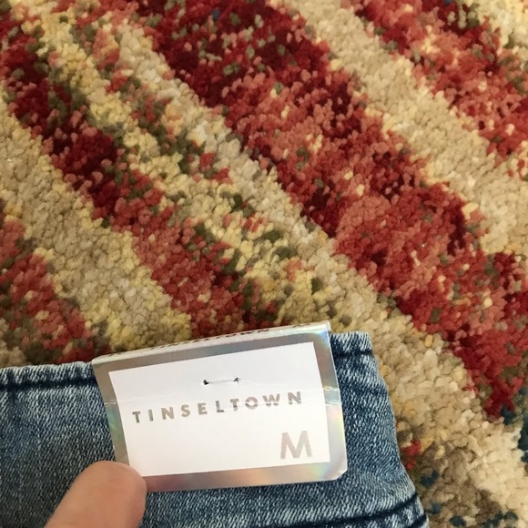 High rise pull-on flare jeans - Picture 7 of 13